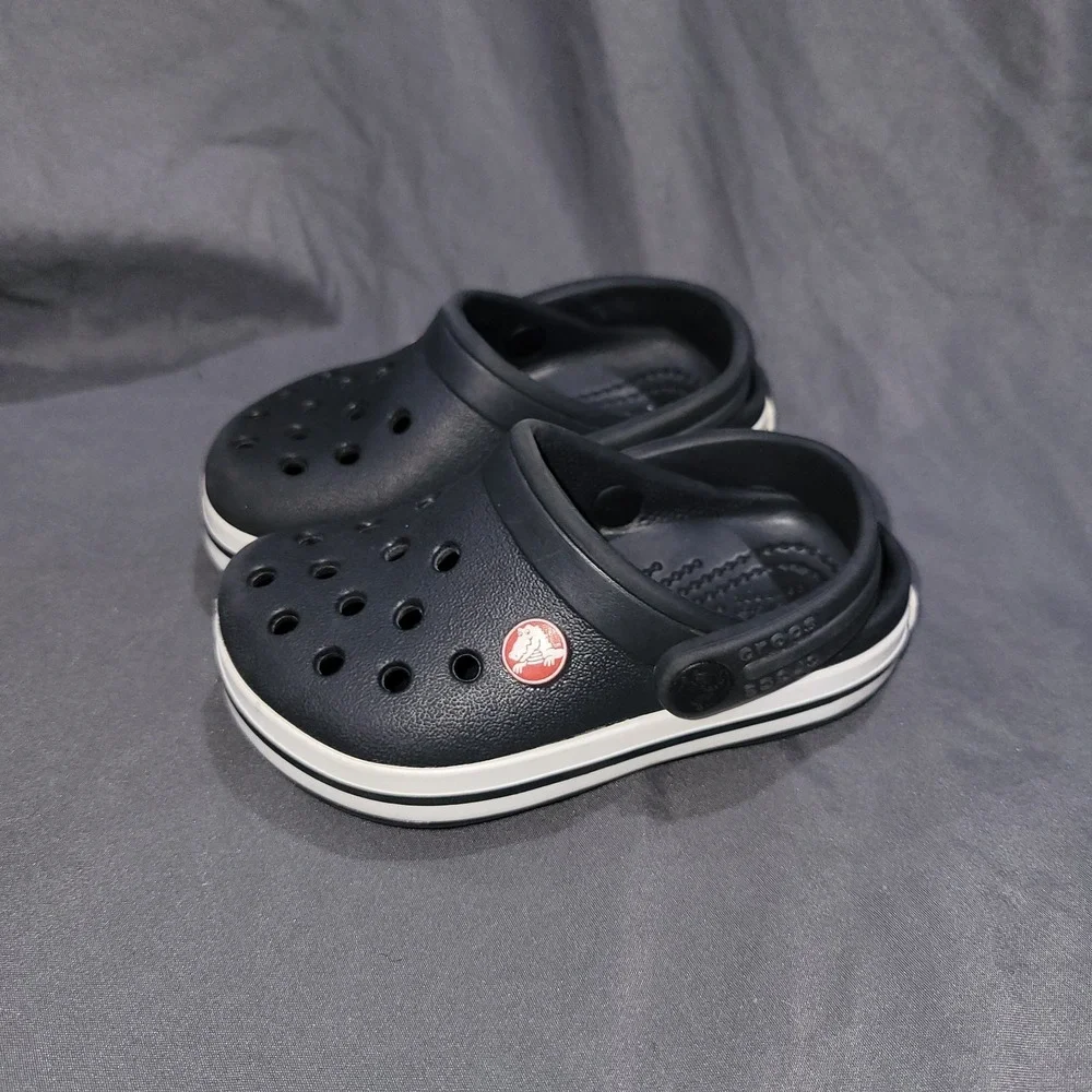 Crocs Crocband Clogs Junior Black Slip-On Round Toe Comfort C6 Toddler 6